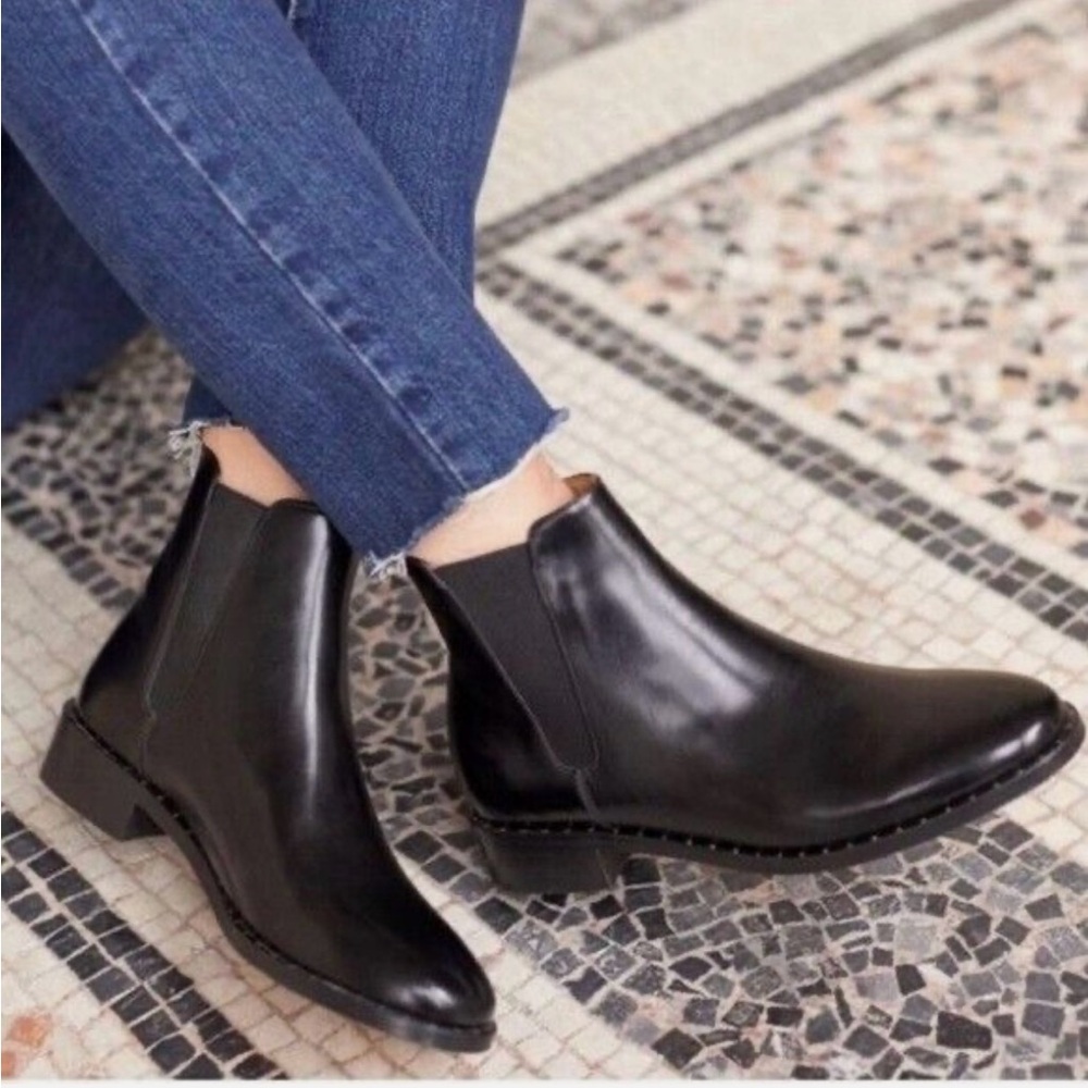 Sezane Black Chelsea Boots